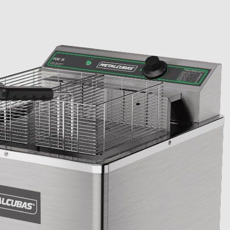 Fritadeira Eltrica Zona Fria 15 Litros De leo FOE 15 M 5500W 220V Metalcubas